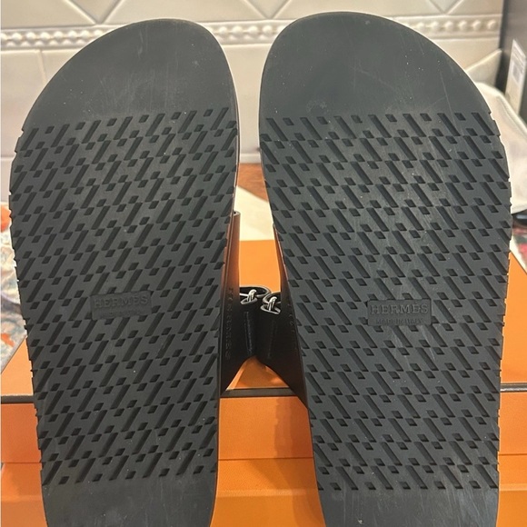 Hermes Women's Black Slide Sandals - Picture 2 of 5